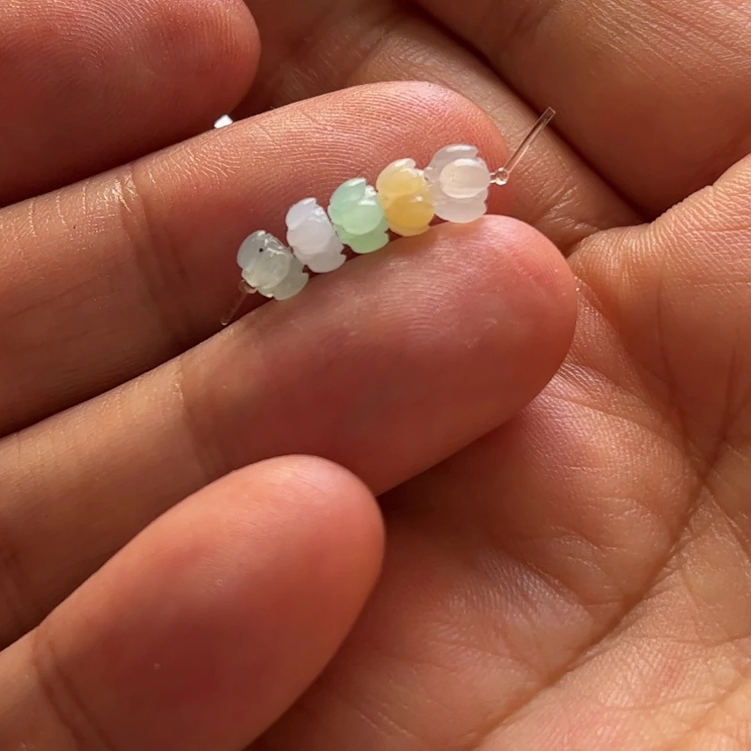 未镶嵌定制翡翠莲花