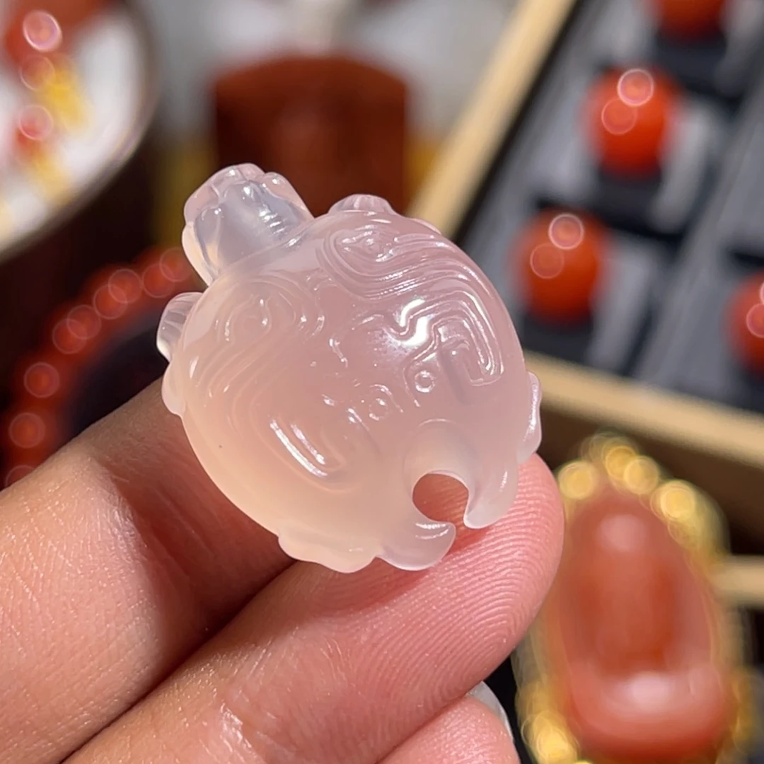 玛瑙/玉髓未镶嵌配饰汉龟