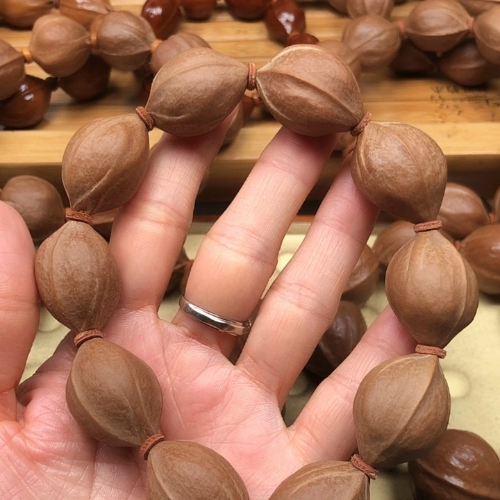 手串橄榄核梅林核19 X28边肚同尺