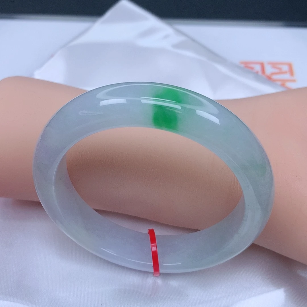 【闪购商品】未镶嵌手镯翡翠，56