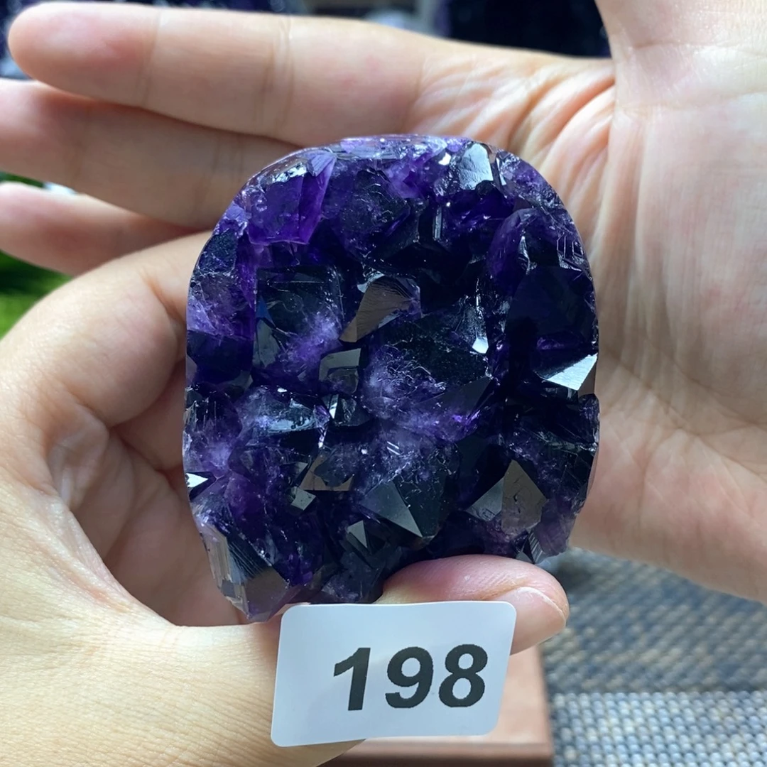 未镶嵌大型摆件（非配饰）水晶