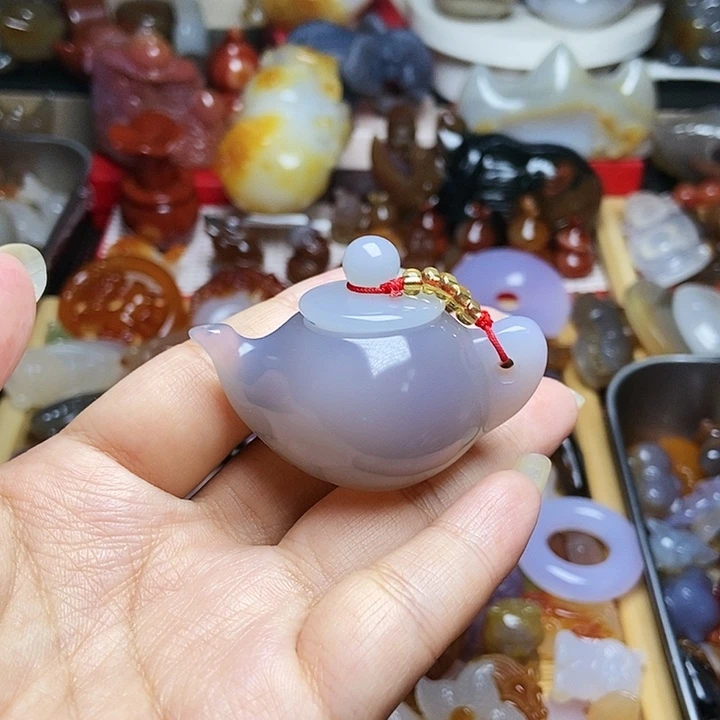 未镶嵌颈饰玛瑙/玉髓