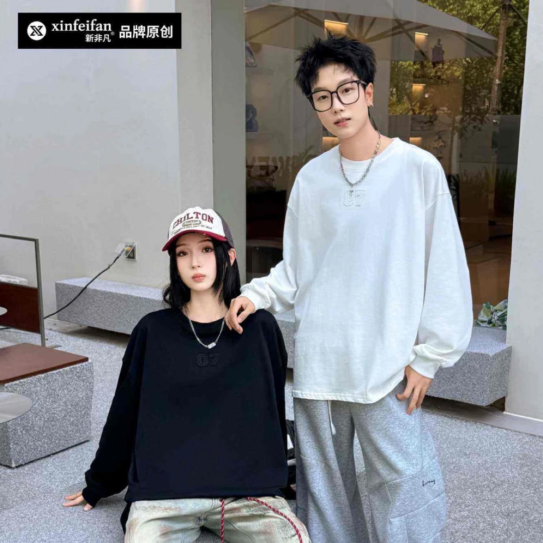 字母长袖微落肩袖不起球卫衣嵌线装饰常规款