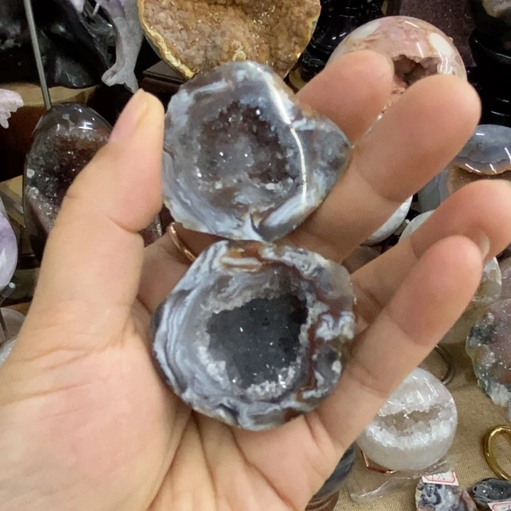 用***3珠宝半成品未镶嵌紫晶