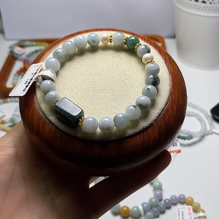 未镶嵌手串翡翠卡8.1