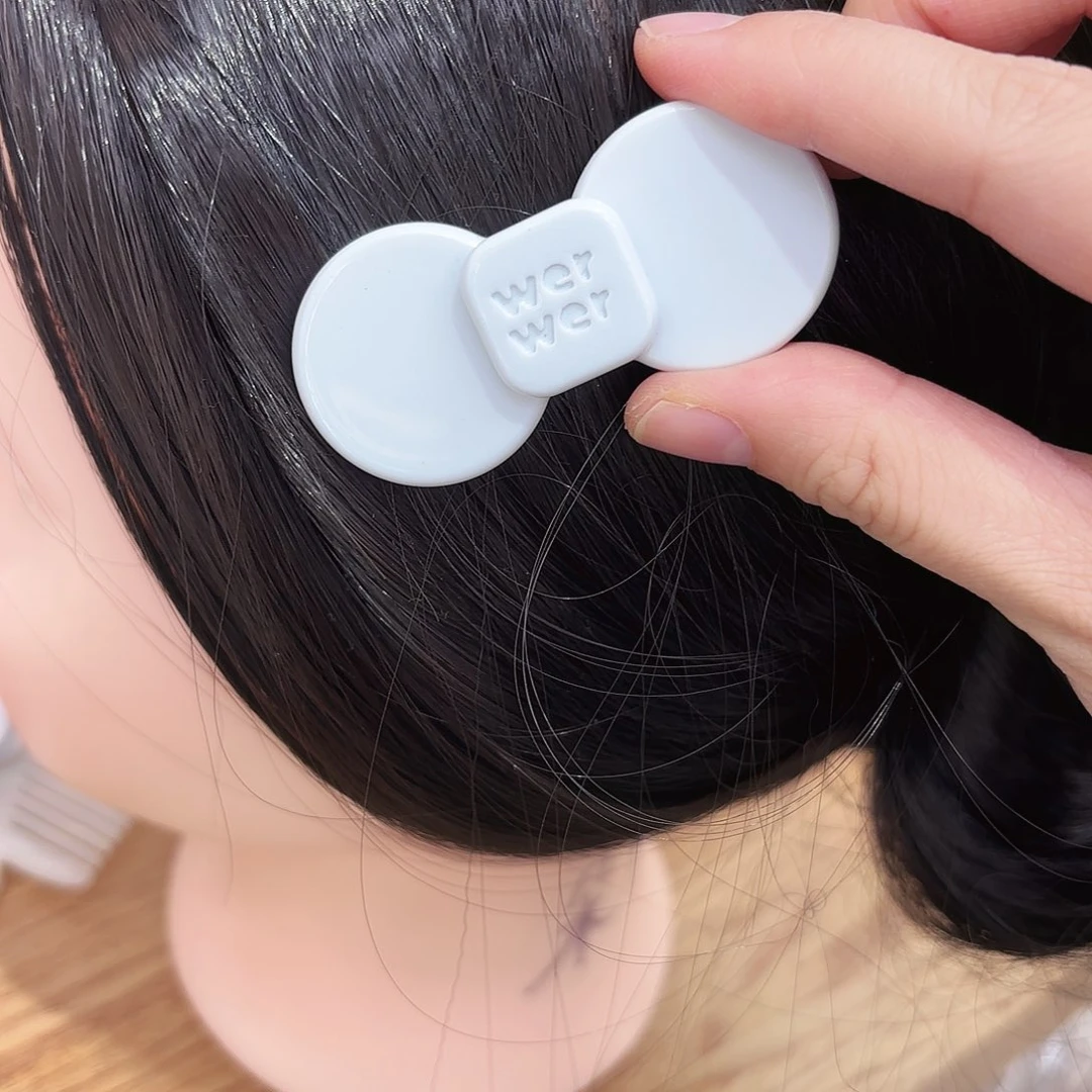 皮质铁合金中号蝴蝶结蓝色