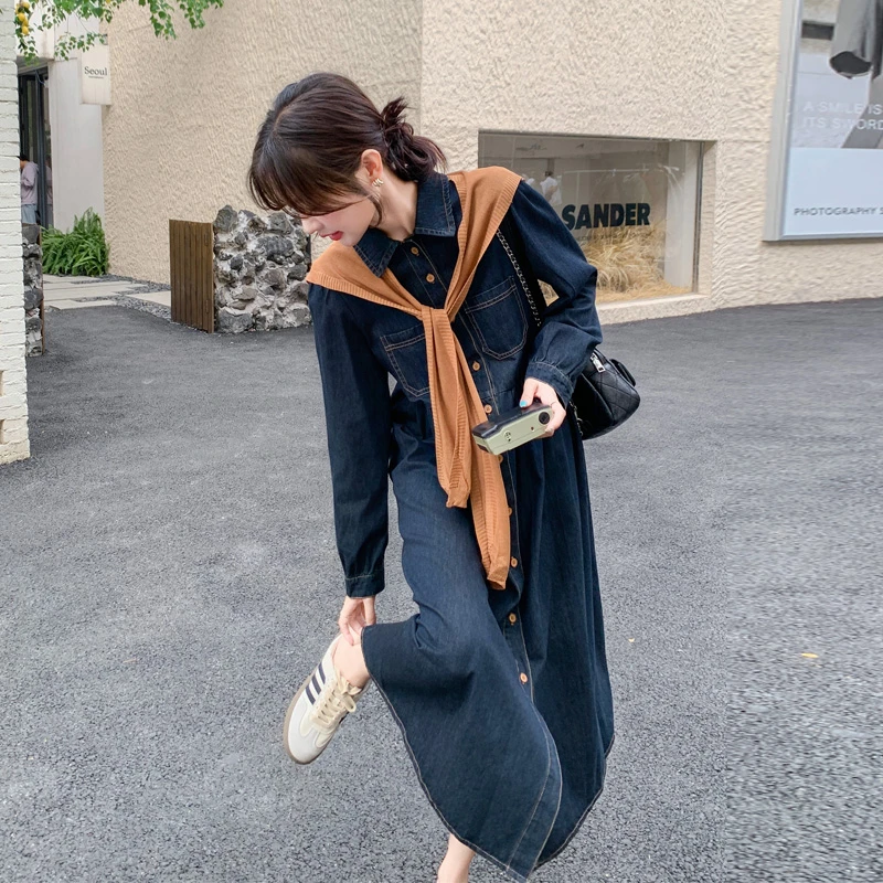 披肩牛仔裙女春秋款2025新款松弛感复古港风氛围感收腰显瘦连衣裙