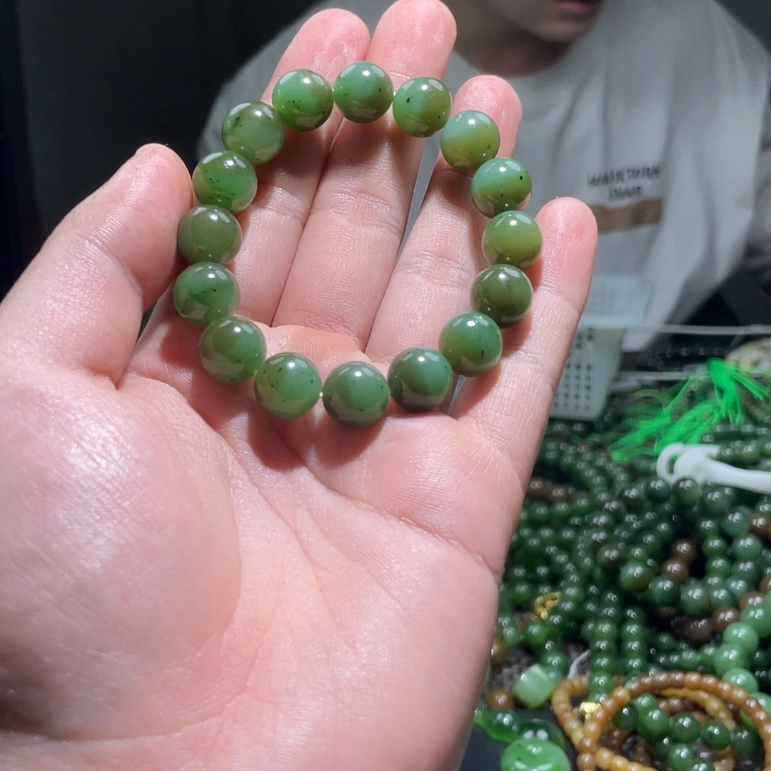 和田玉（碧玉）未镶嵌珠宝半成品