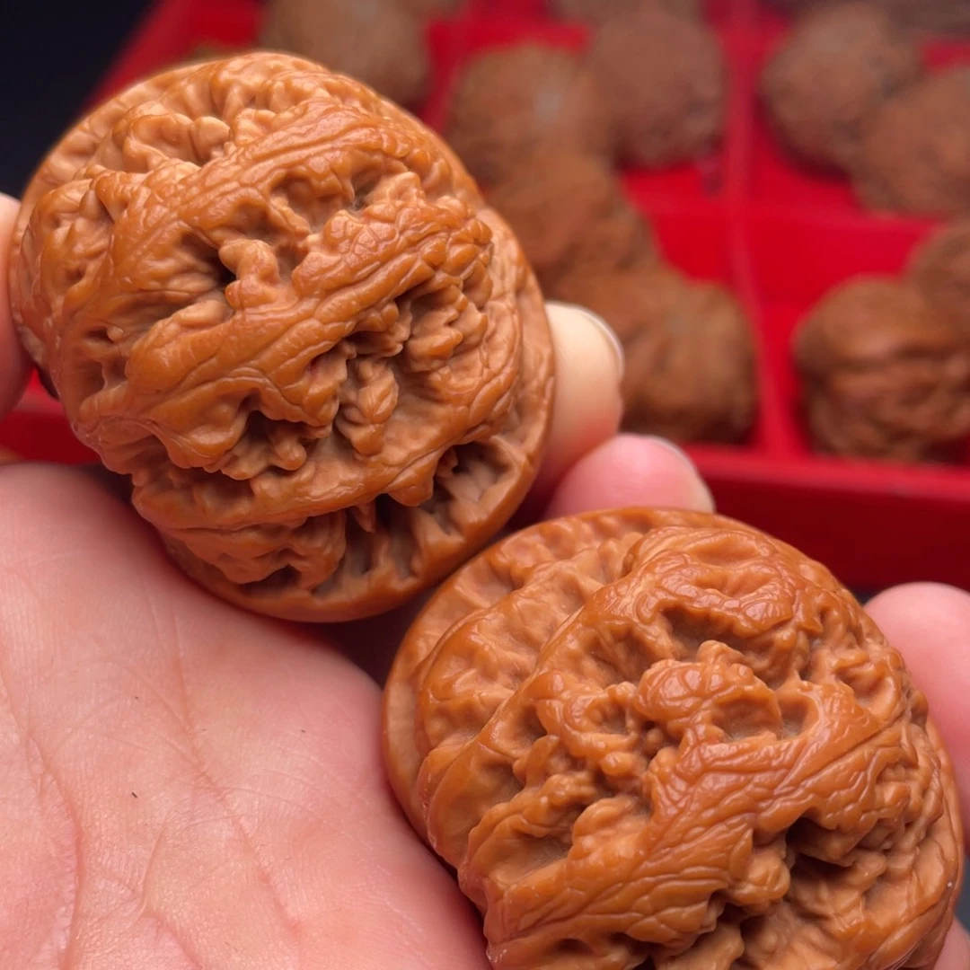 文玩核桃把件秦岭山脉