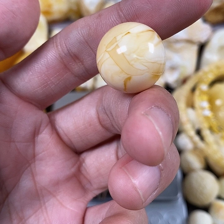 琥珀裸石未镶嵌.****.我