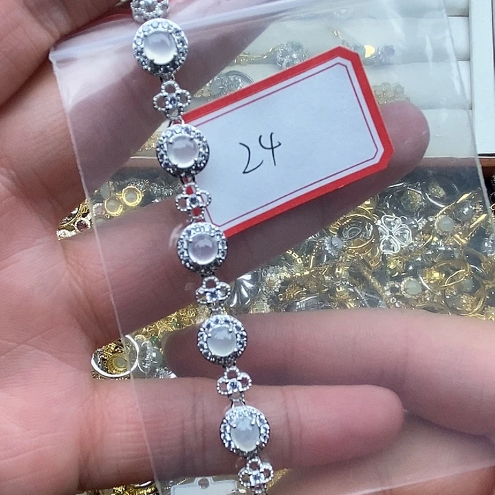 翡翠未镶嵌戒指24