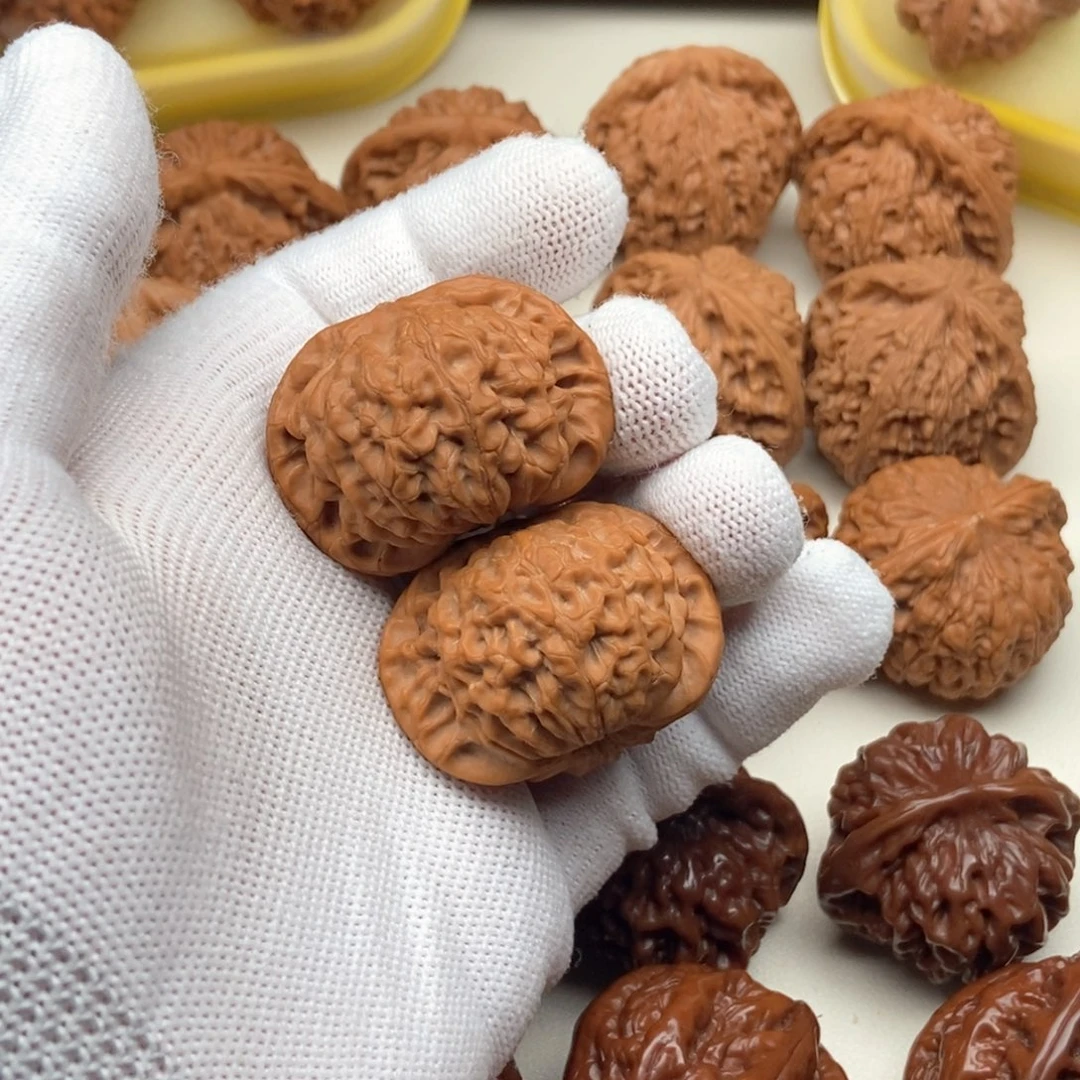 文玩核桃把件始****在核王