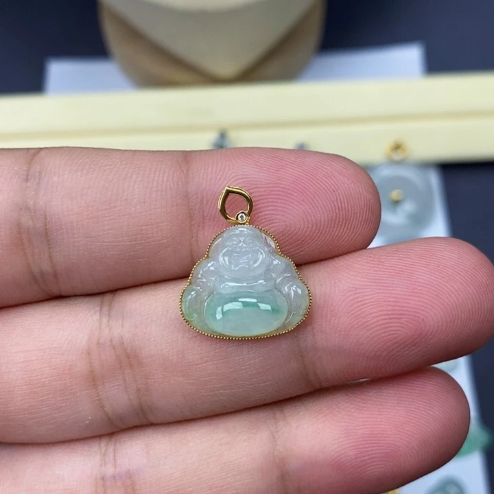 吊坠(赠链)18K金镶嵌翡翠佛公