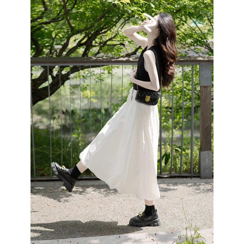 夏装搭配一整套2025茶系穿搭韩剧松弛感炸街时尚气质连衣裙子套装