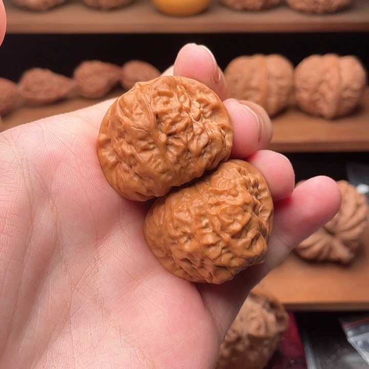 吊坠文玩核桃37毕业红皮怀柔小蛤蟆头