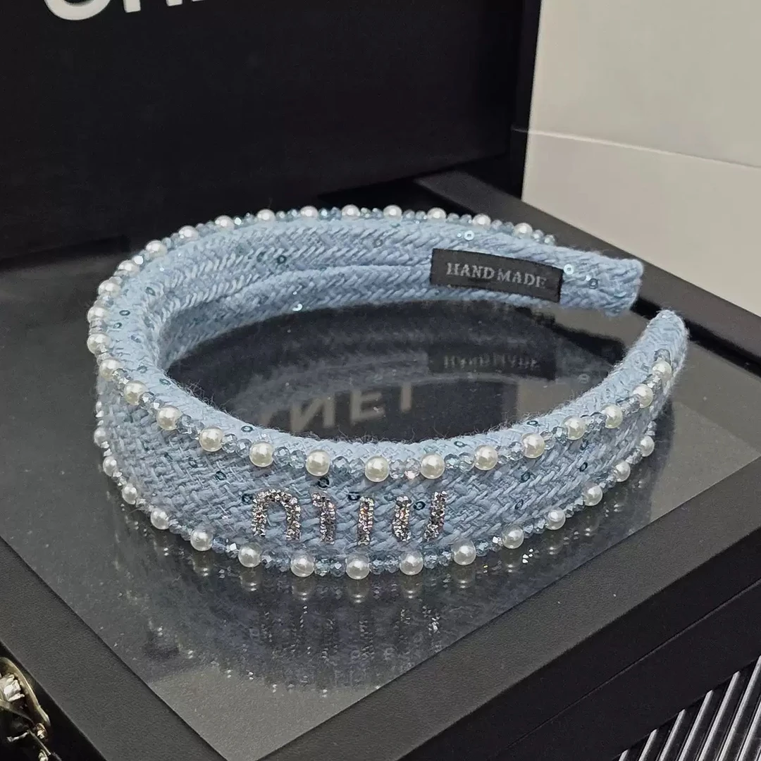 小香风蓝色字母M小姨风浅蓝发箍 4778