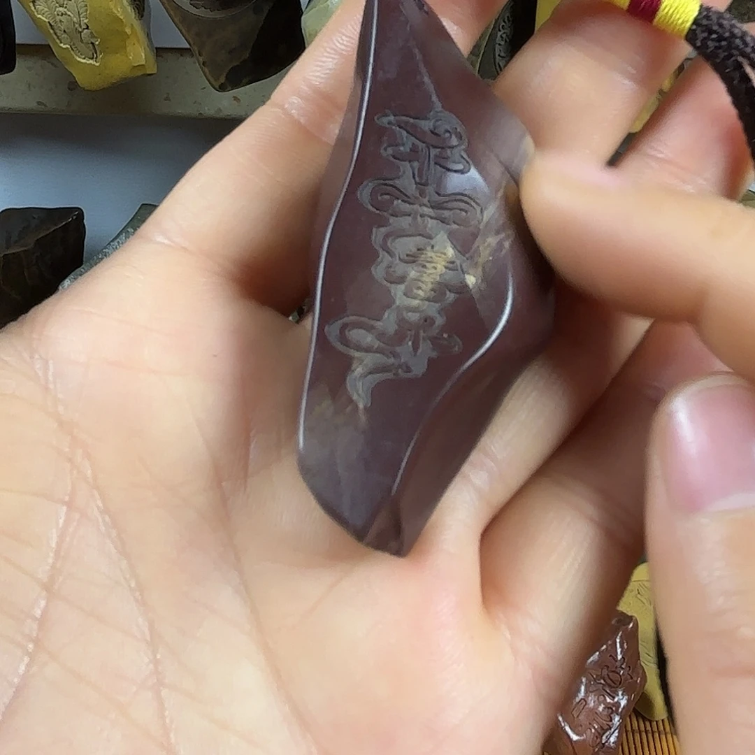 新疆戈壁石原石雕刻104