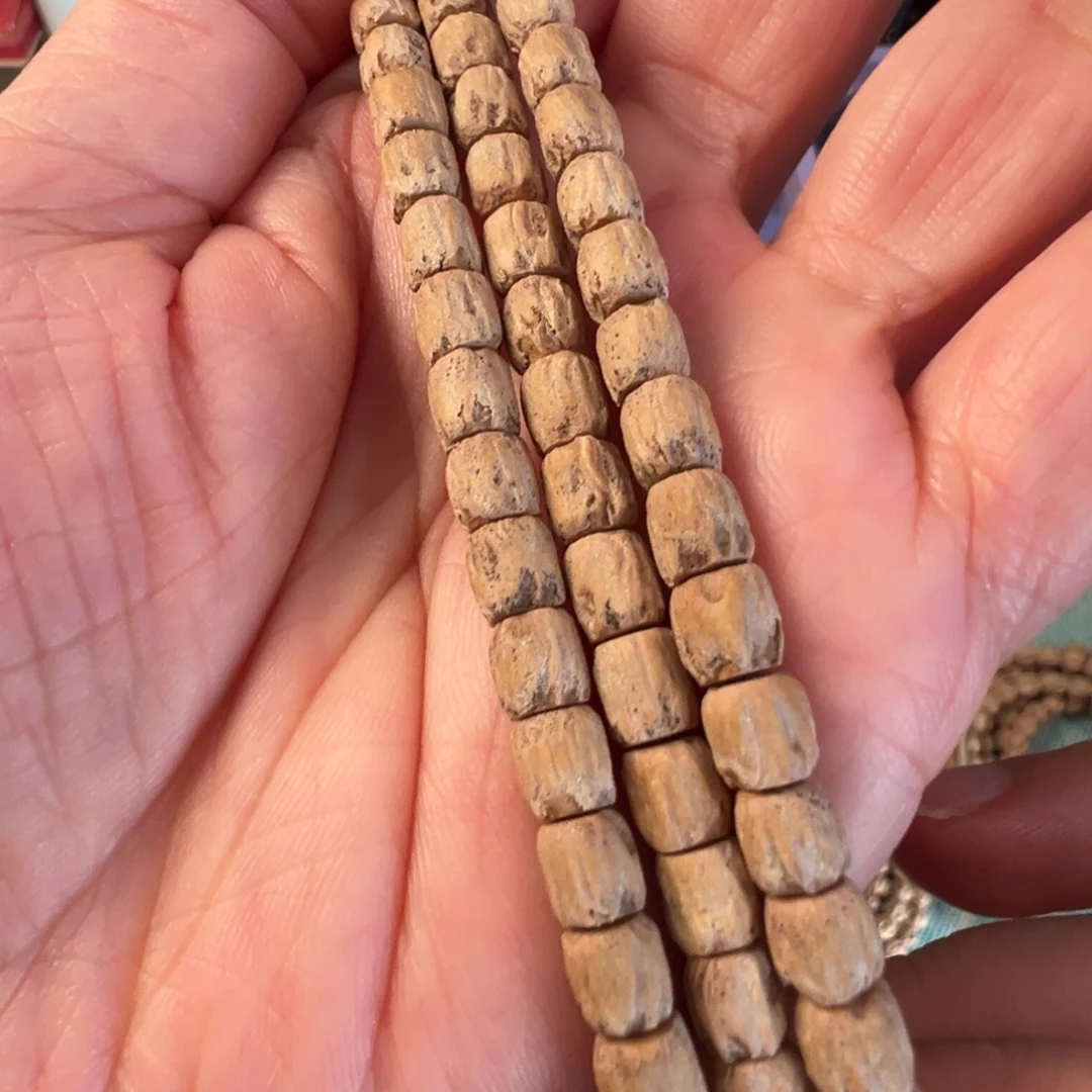 柏香籽/百香籽吊坠F455