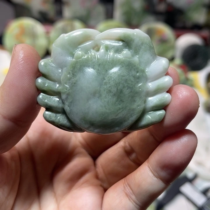 独山玉未镶嵌颈饰