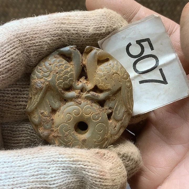 未镶嵌和田玉挂件花*仔