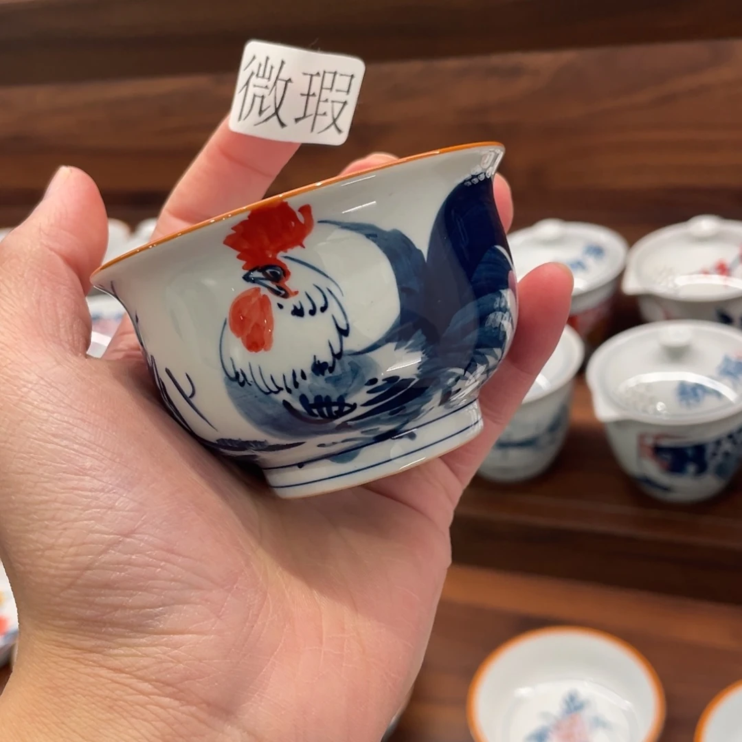 釉下手绘茶具微瑕