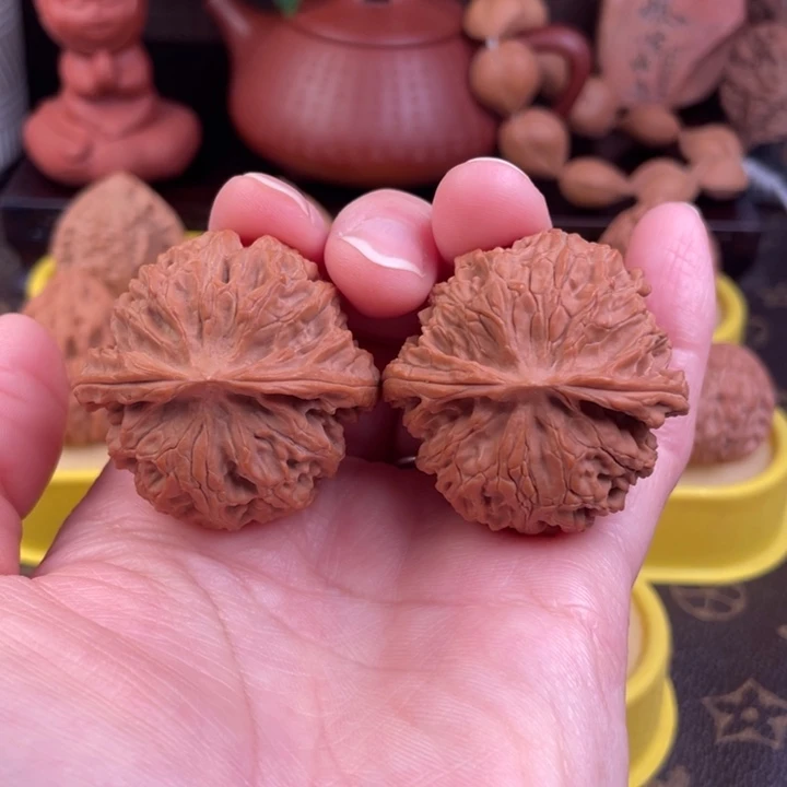 吊坠文玩核桃苹果园41