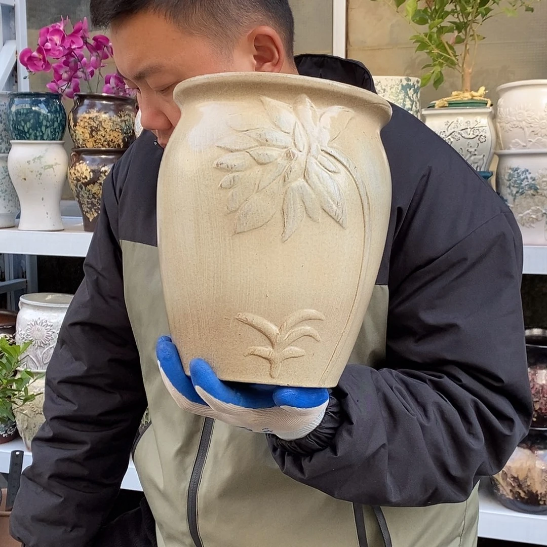 紫砂花盆口20高25瑕疵