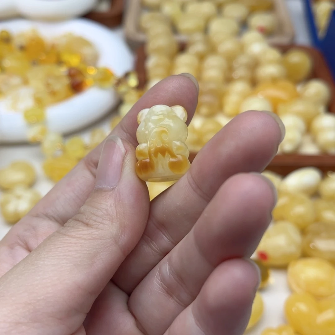 【闪购商品】未镶嵌蜜蜡裸石配饰