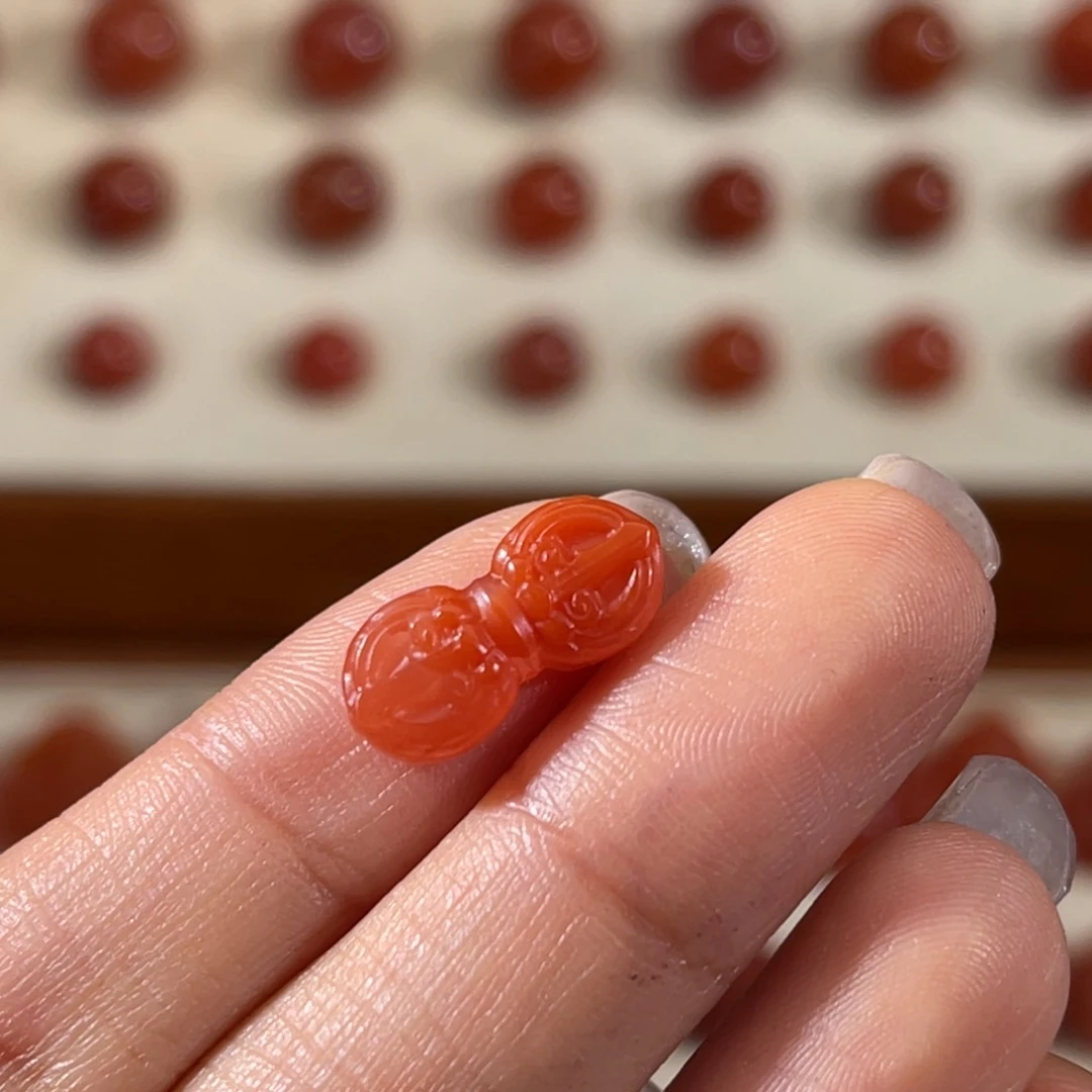 南红玛瑙未镶嵌金刚杵背云 15.9x7.3mm 不退换