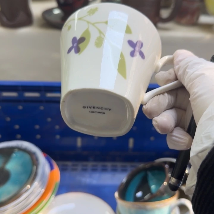 瓷片W****i开播啦….开播啦！