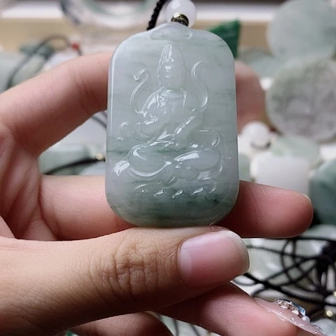 石英质玉未镶嵌吊坠(赠链)