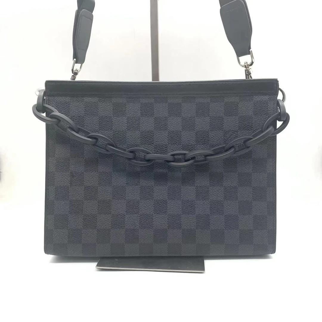 95新 LouisVuitton/路易威登 lv黑老花棋盘格男士洗漱26经典黑灰