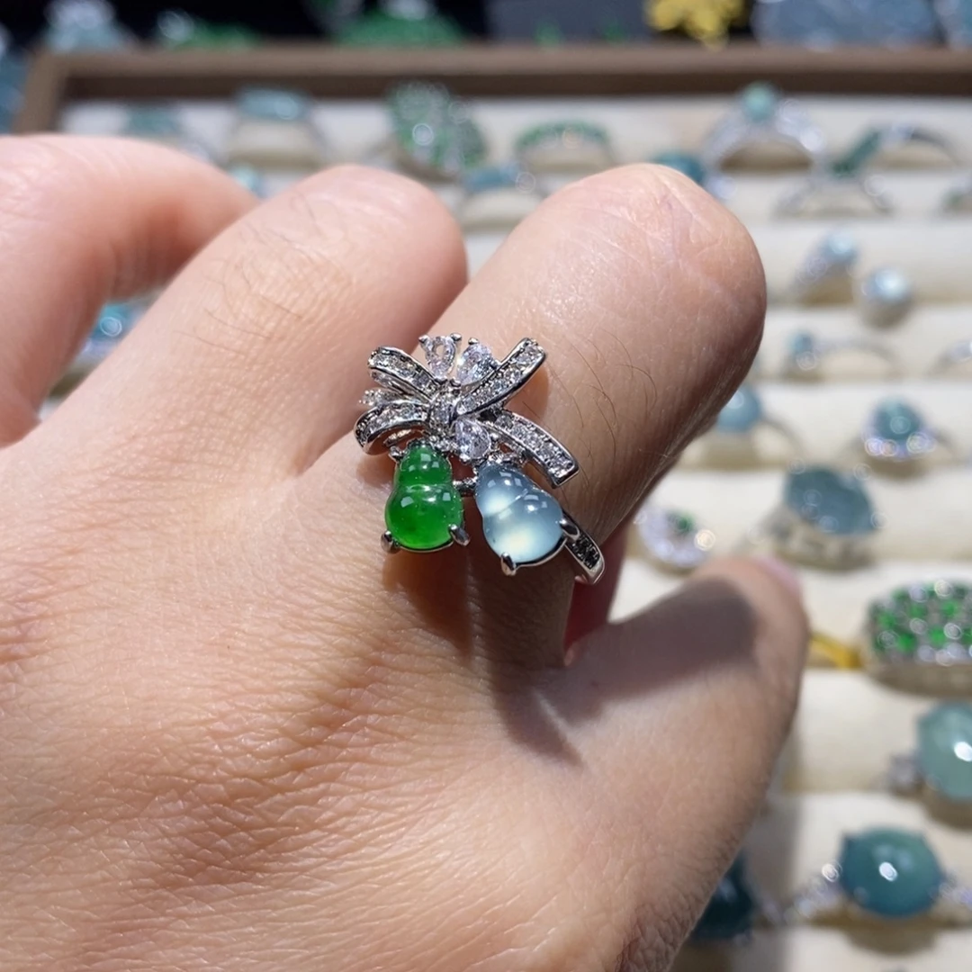 你***海翡翠未镶嵌颈饰翡翠