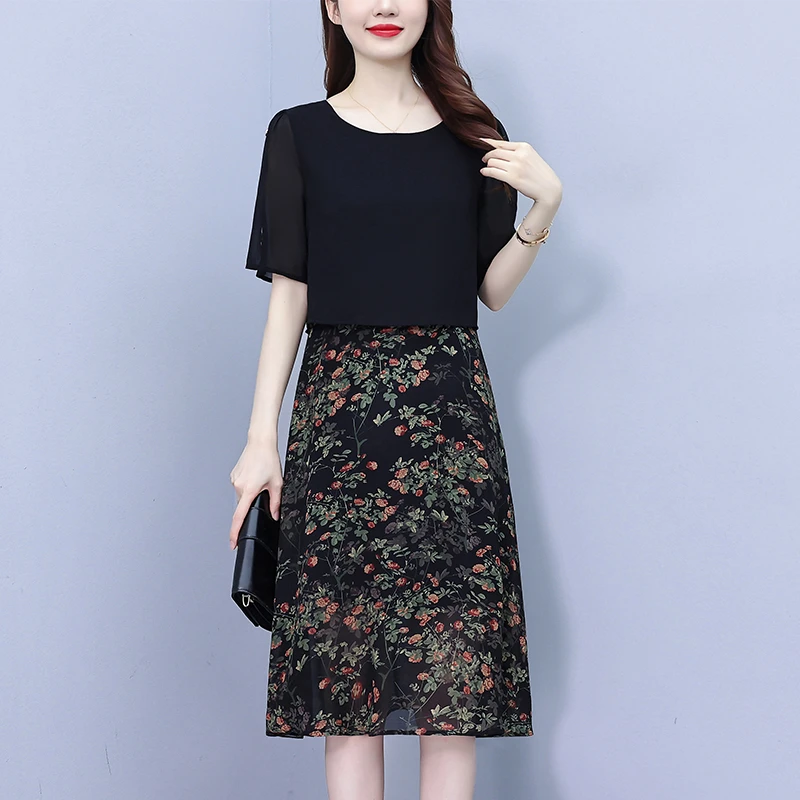 收腰拼接夏季连衣裙2025新款减龄梨型身材微胖穿搭雪纺中裙黑色大