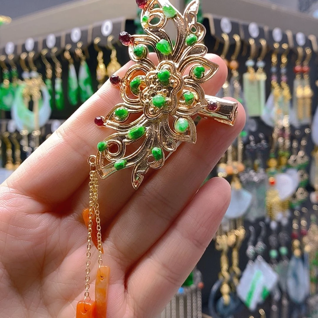 颈饰未镶嵌翡翠翡翠