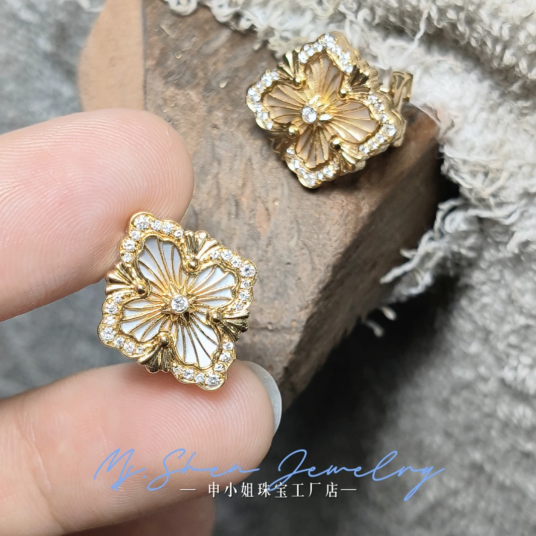 【申小姐】18 K黄金钻石白贝母耳环