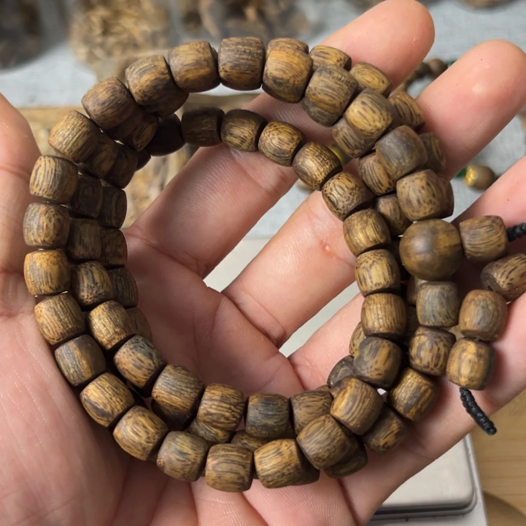 阿***狼沉香沉香碎屑08桶珠08-34