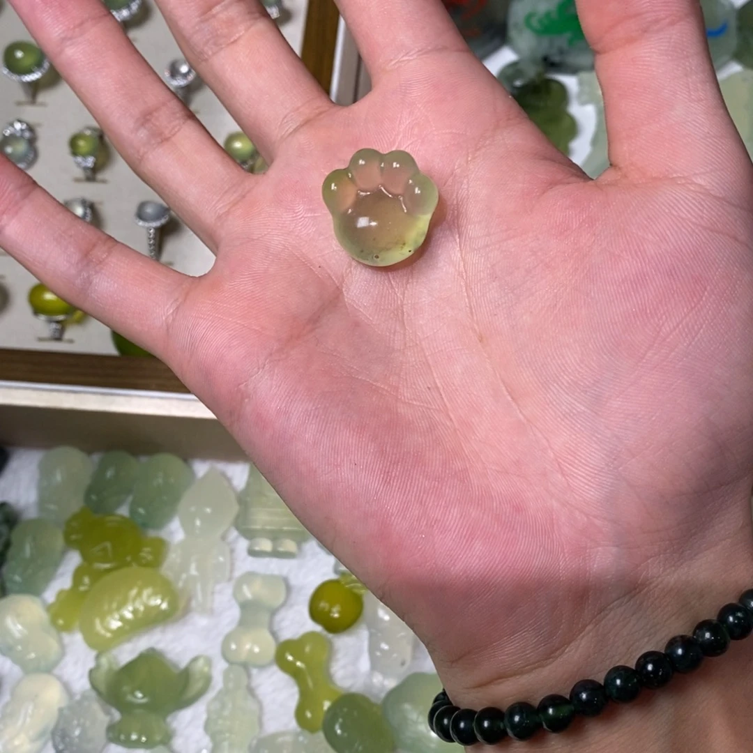 岫玉未镶嵌吊坠(不含链)