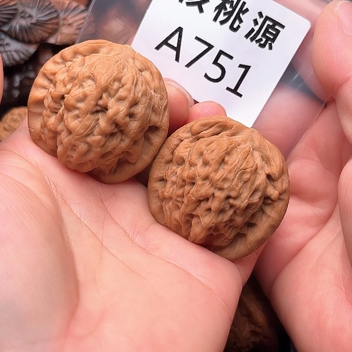 吊坠文玩核桃金公子41+