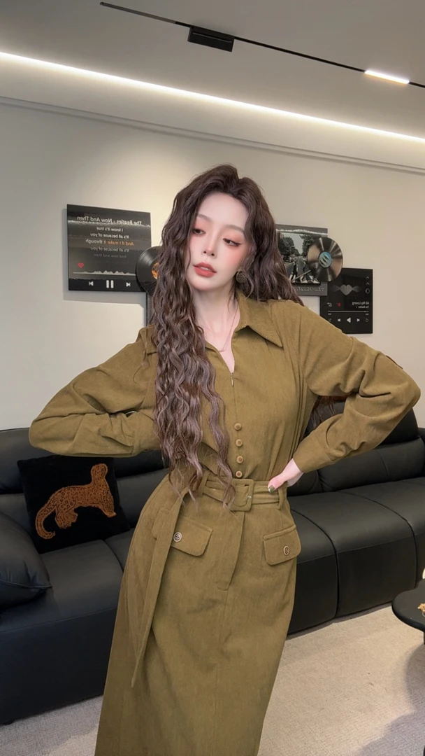 十一定制【郁金】小众时髦加绒灯芯绒正肩高腰工装裙两件套 MDL056