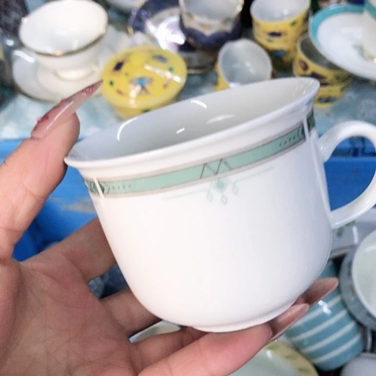 【闪购商品】瓷片瓷片瓷片瓷片