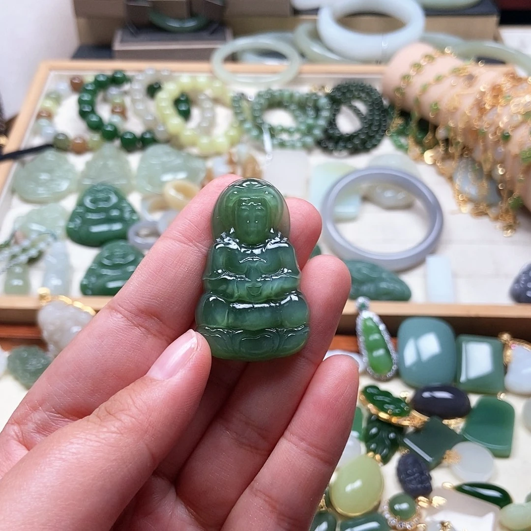 和田玉未镶嵌吊坠(不含链)