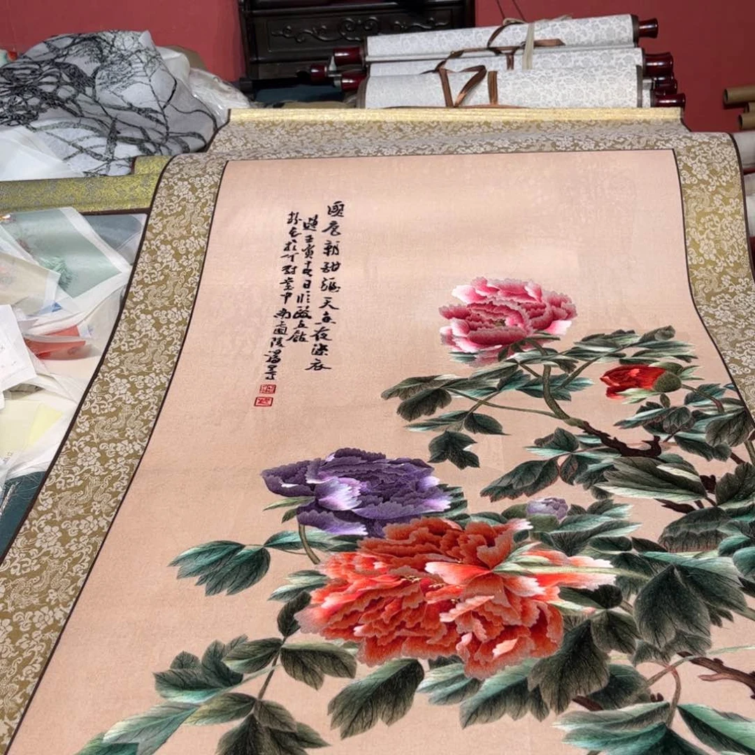 刺绣生***者纯手工打造一位
