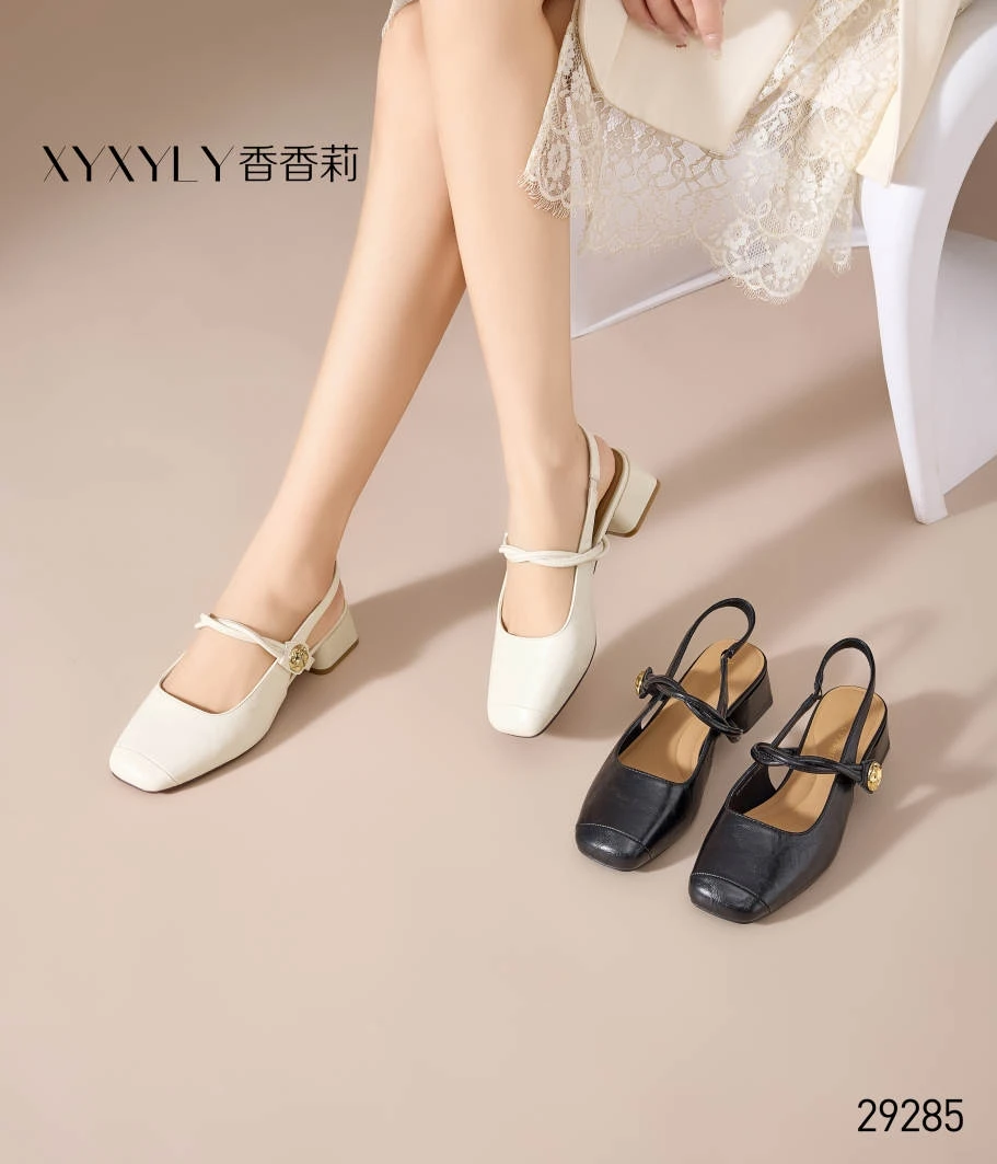 香香莉女鞋29285新款法式2025春夏季包头凉鞋女粗跟方跟小香风