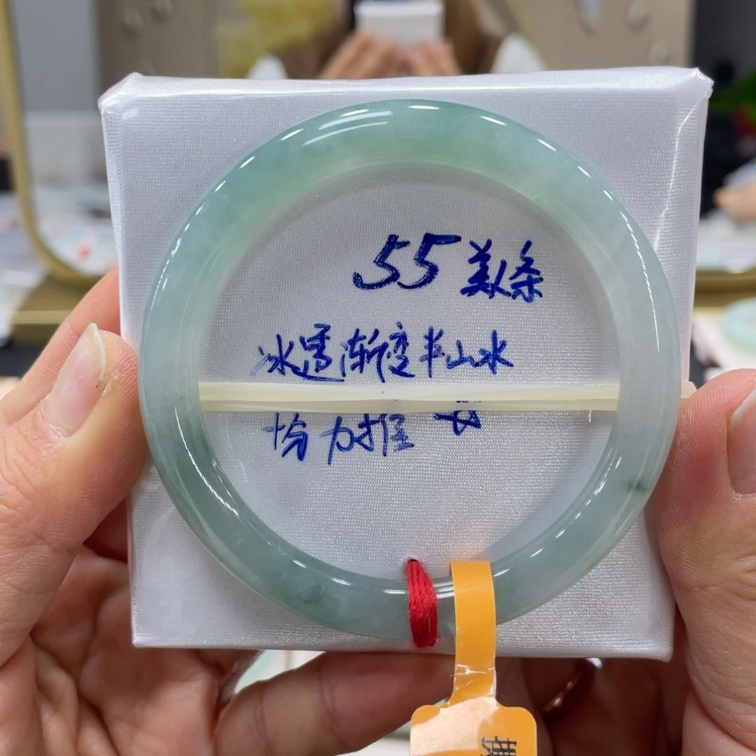 未镶嵌手镯翡翠翡翠