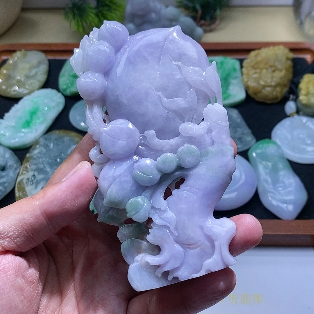 【闪购商品】翡翠颈饰未镶嵌摆件