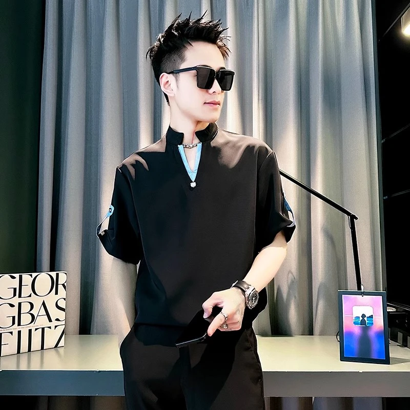 休闲薄款衬衫潮流网红上衣男士夏季2025新款痞帅冰丝V领立领垂感