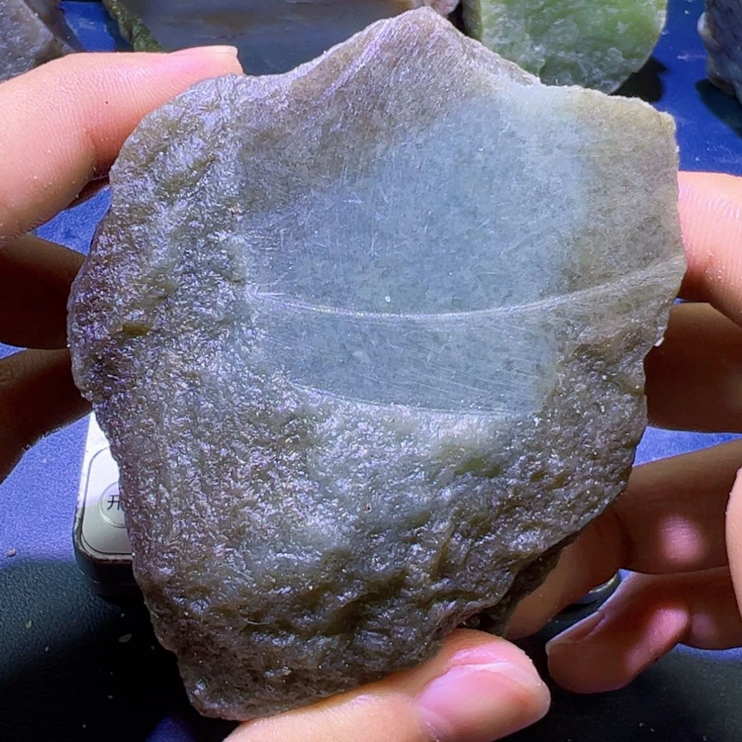 和田玉未镶嵌珠宝半成品