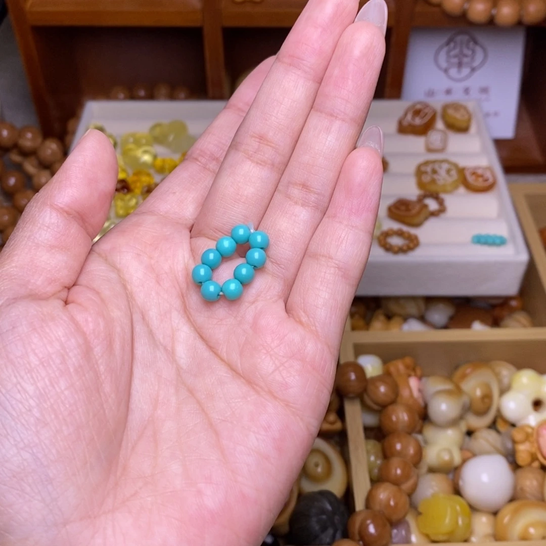 吊坠猴头核桃蓝卡