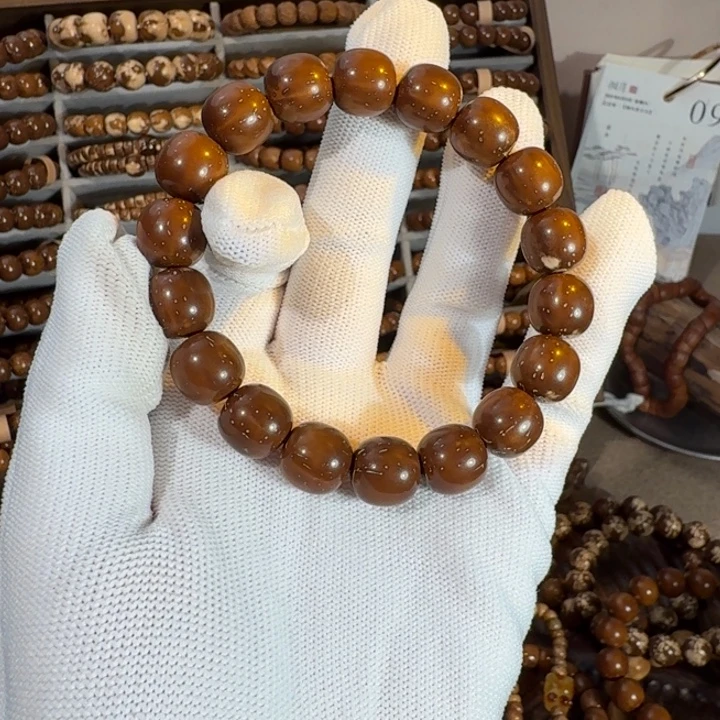 紫金鼠手串12*11.8摩卡碎花实心老型